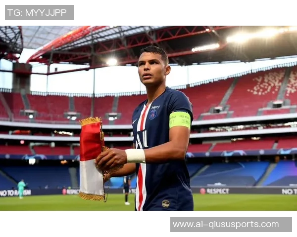 巴黎计划引进中卫与帕乔竞争关注小将塔蒂的潜力与发展 巴黎计划引进中卫与帕乔竞争关注小将塔蒂的潜力与发展