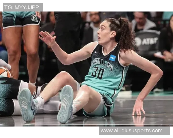 小波特直言WNBA与男球员不可比拿出实力证明我初二时就能胜他们 小波特直言WNBA与男球员不可比拿出实力证明我初二时就能胜他们